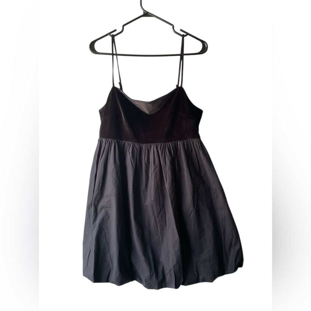 NWT American Eagle Black Velvet Bubble Mini Dress - Picture 2 of 5